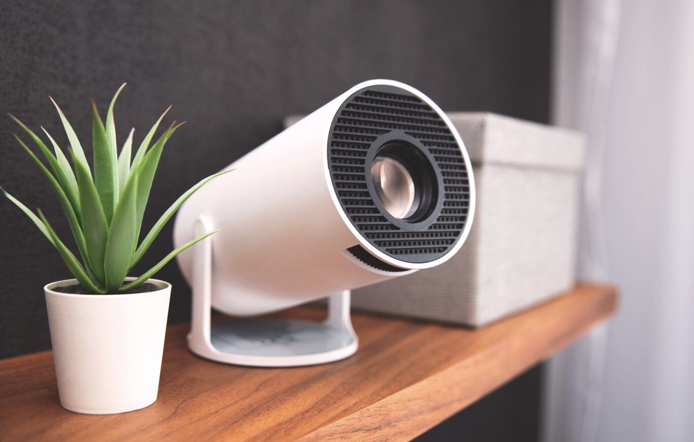 Sony VPL-XW7000ES vs JVC DLA-NZ9